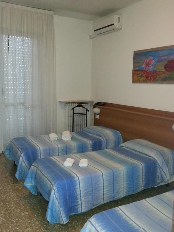 Hotel Lombardia Seveso Szoba fotó