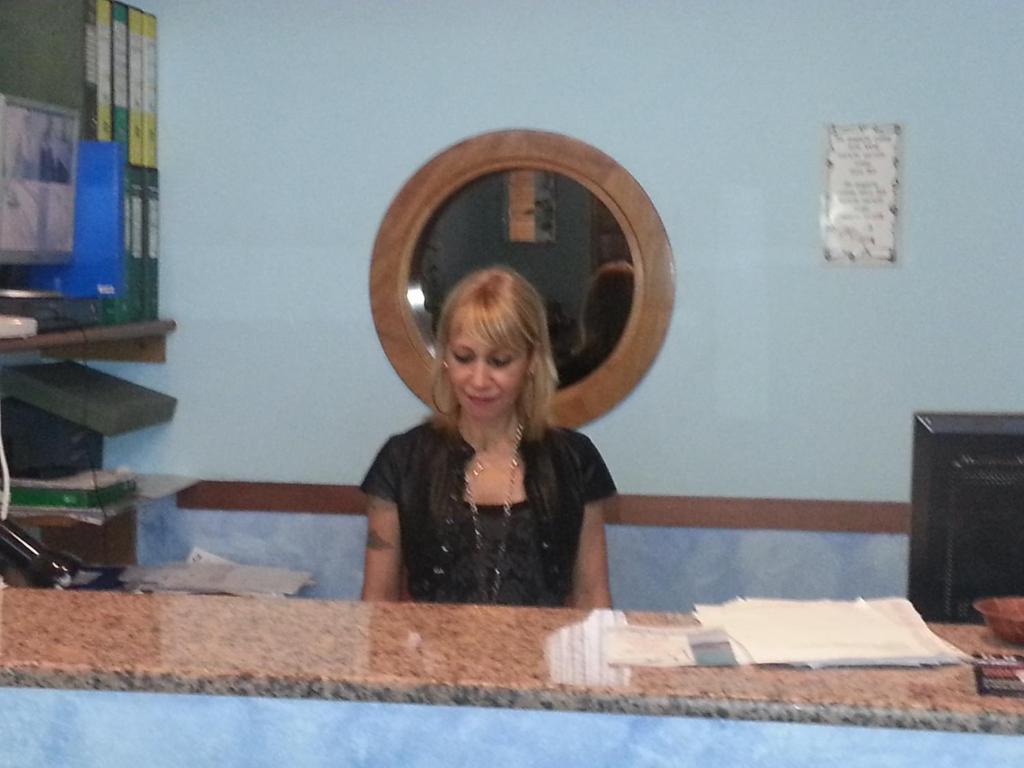 Hotel Lombardia Seveso Szoba fotó